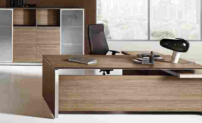 Come scegliere una scrivania ufficio. Operativa o direzionale?