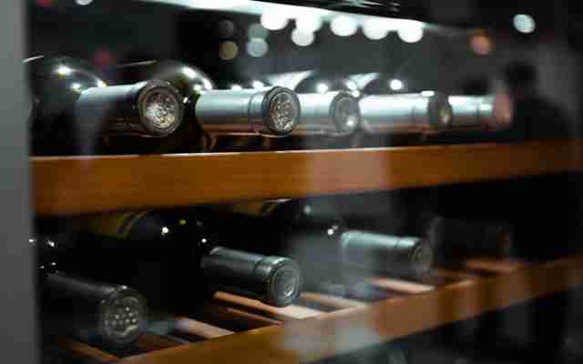 Come scegliere una cantinetta per vino